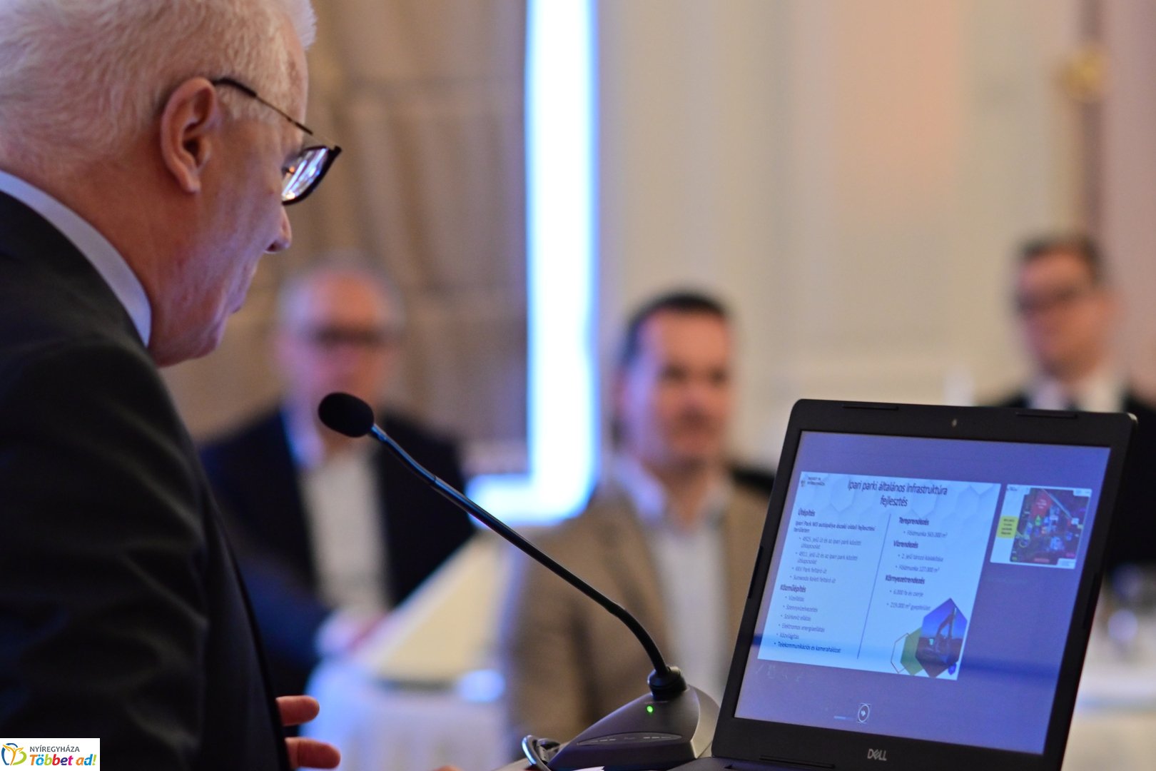 TOP100    2025 decemberében