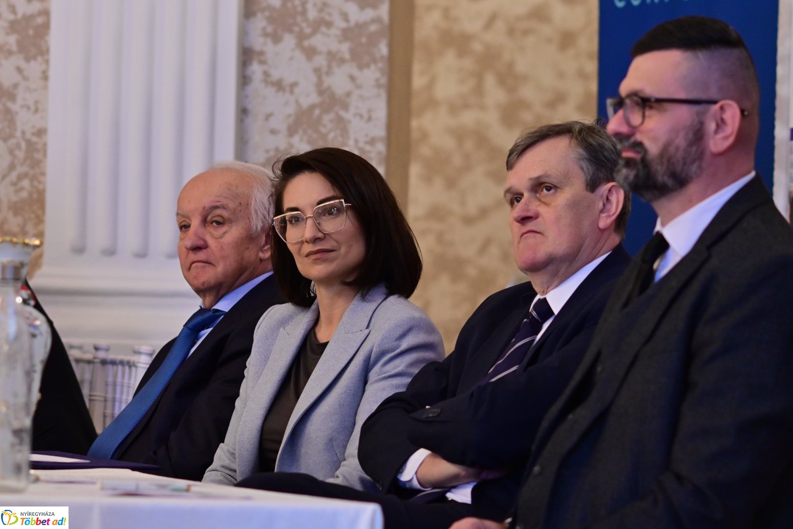 TOP100    2025 decemberében