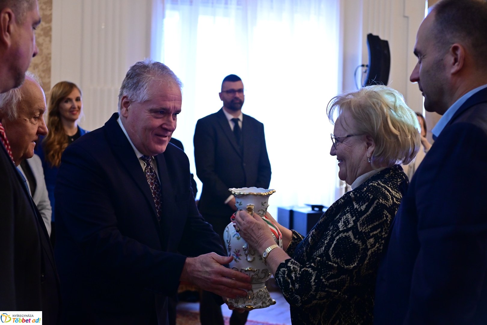 TOP100    2025 decemberében