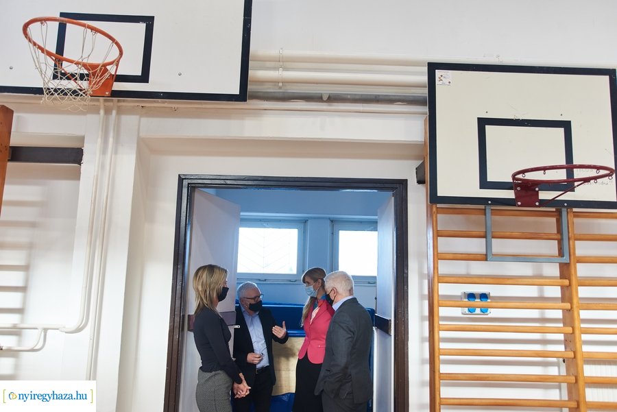 Tornaterem fejlesztés a Petőfi Sándor iskolában