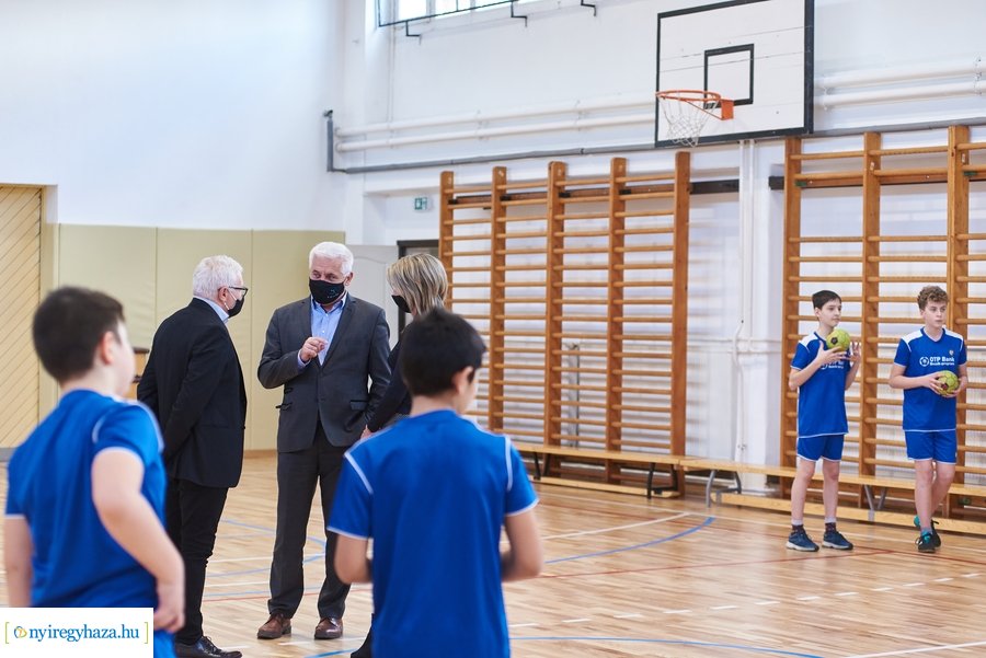 Tornaterem fejlesztés a Petőfi Sándor iskolában