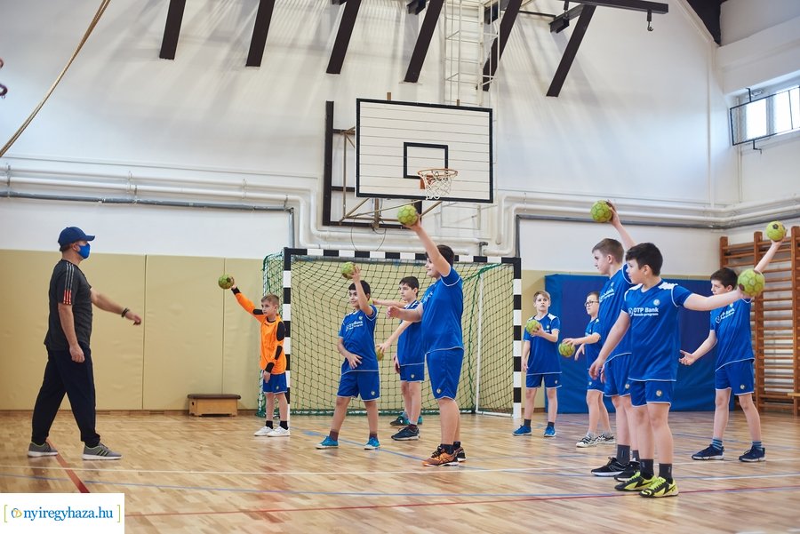 Tornaterem fejlesztés a Petőfi Sándor iskolában