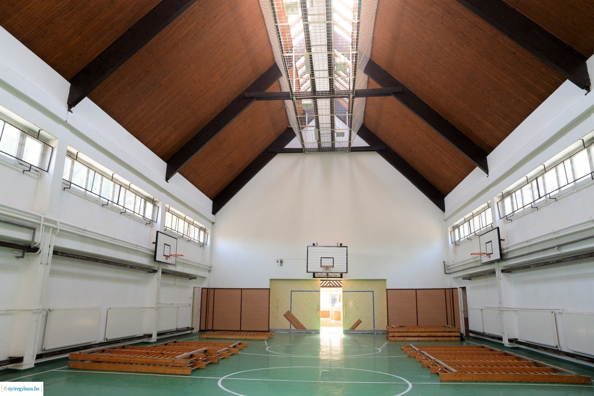 Tornaterem felújítás Borbányán