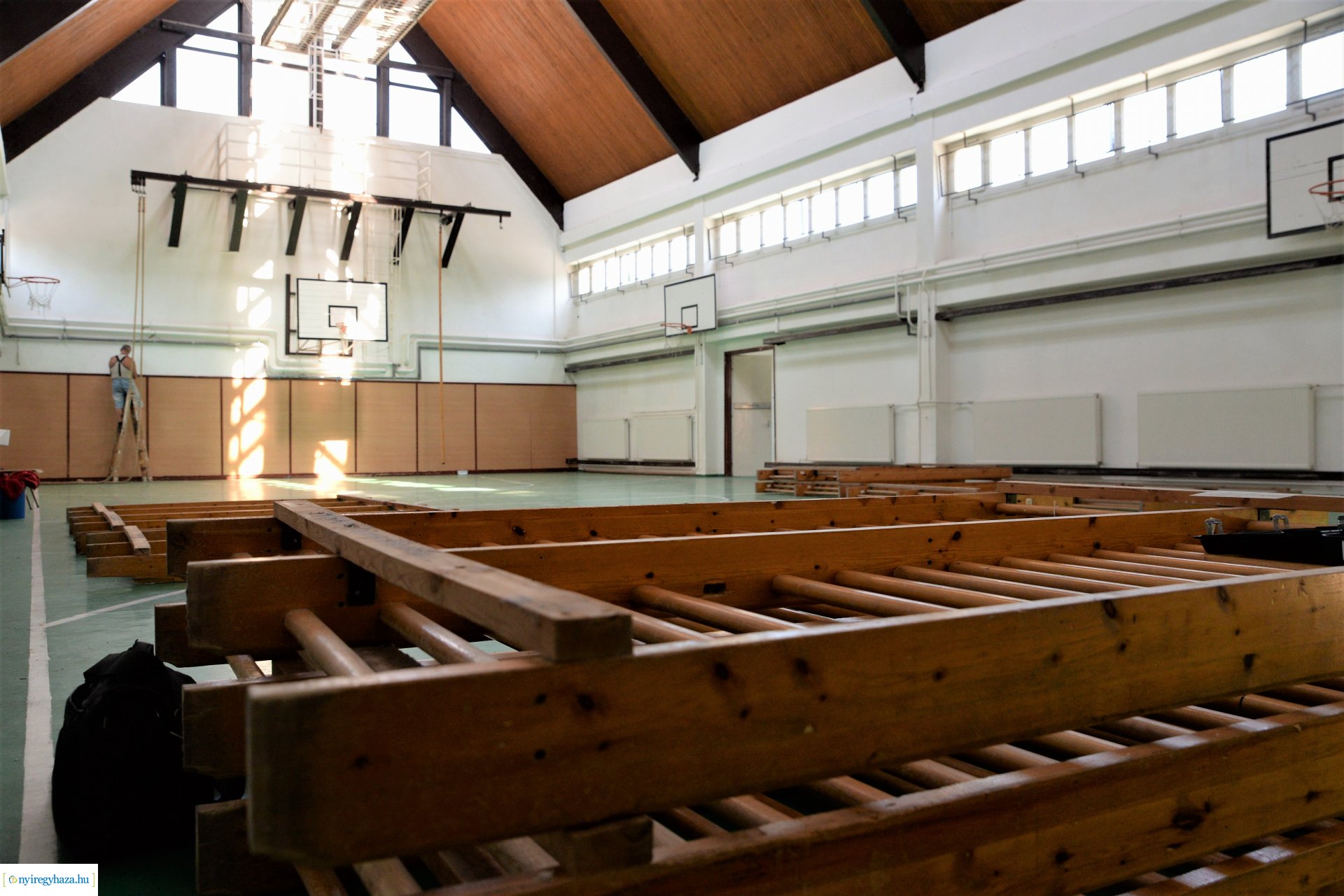 Tornaterem felújítás Borbányán