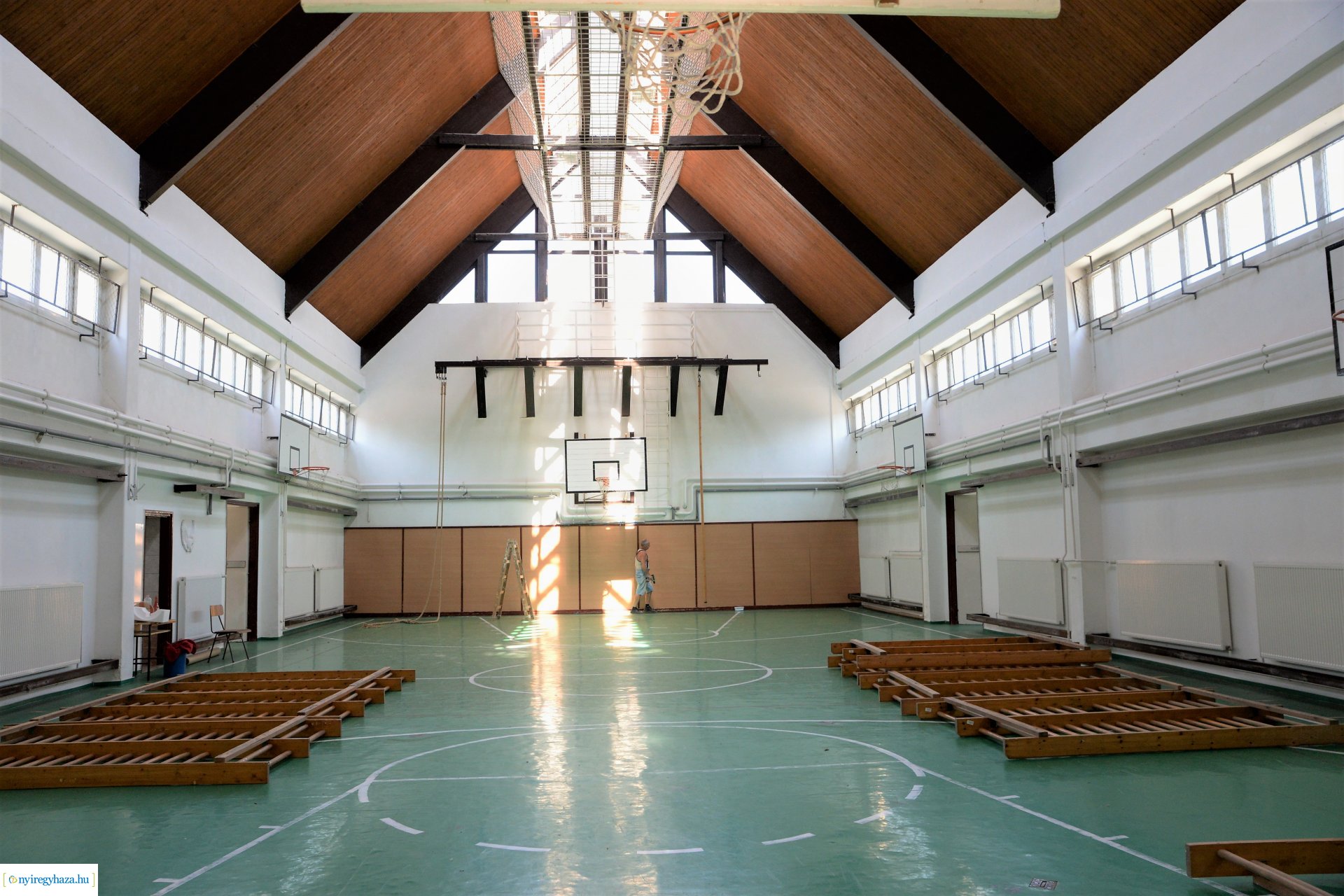 Tornaterem felújítás Borbányán