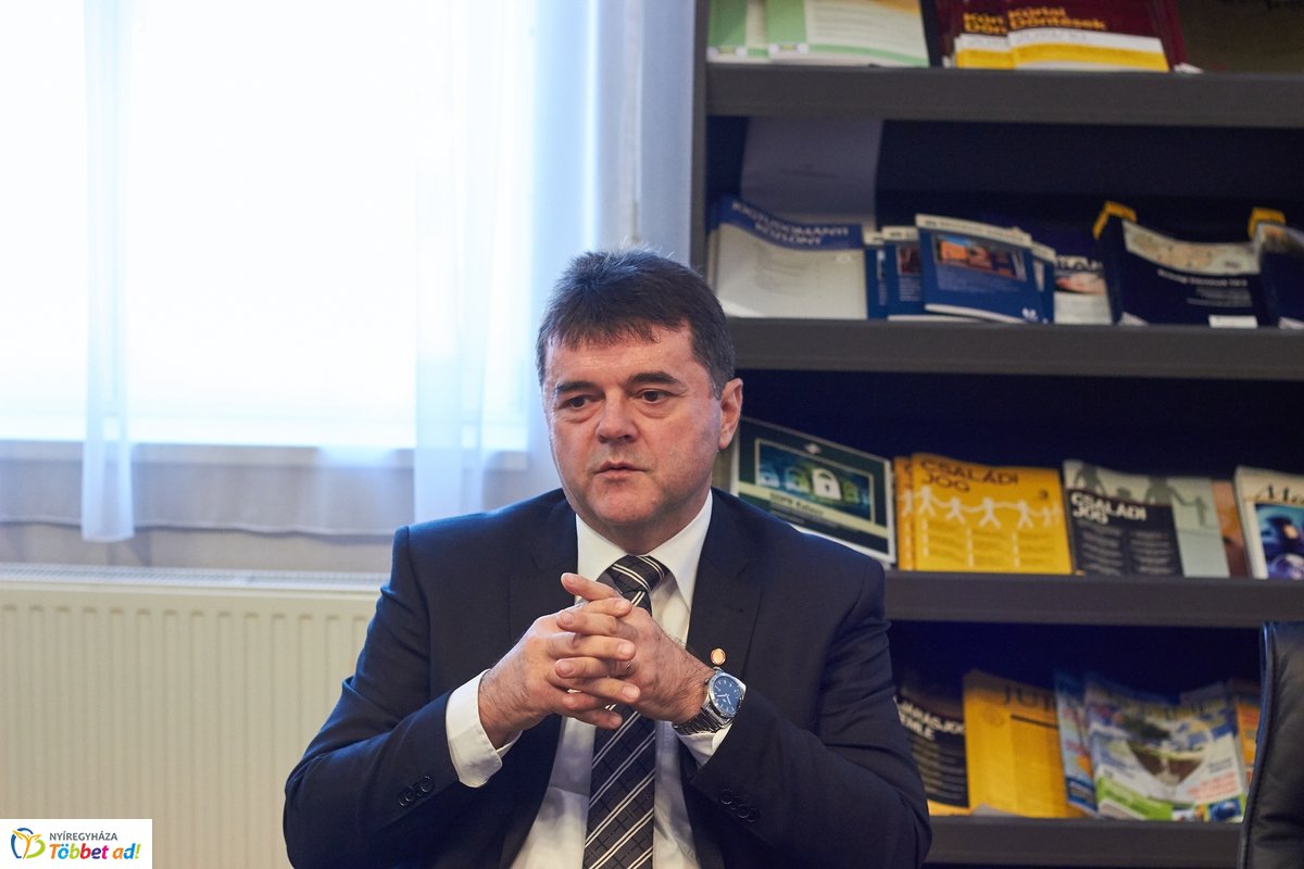 Törvényszéki sajtótájékoztató 20191118