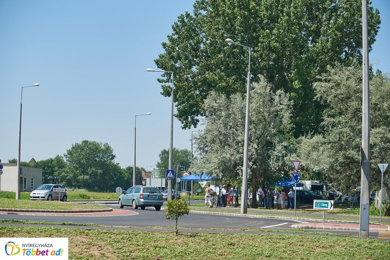 Törzs utcai körforgalom átadó