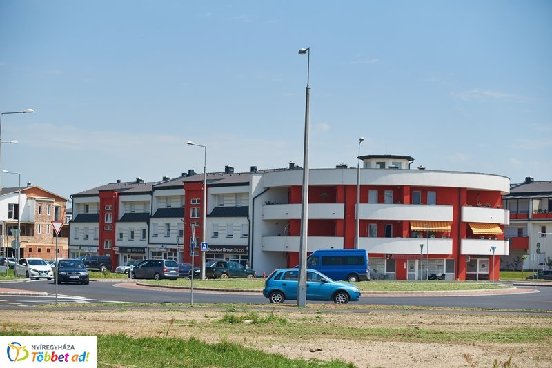 Törzs utcai körforgalom átadó