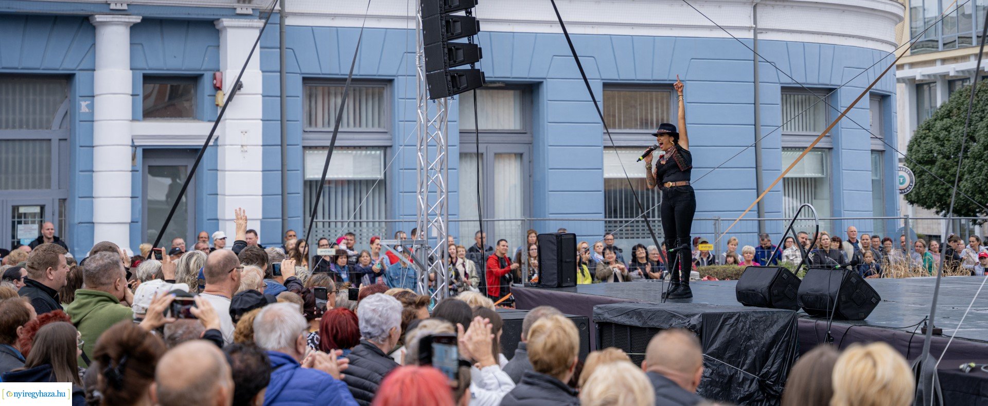 Tóth Gabi és  Fricska együttes a Tirpák Fesztiválon