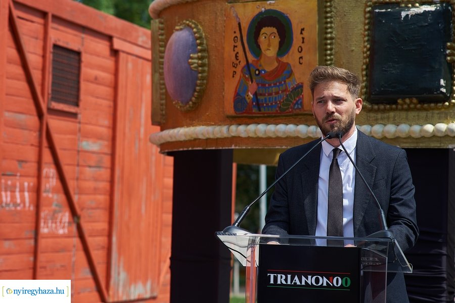 Trianon 100 - emlékkiállítás 2022