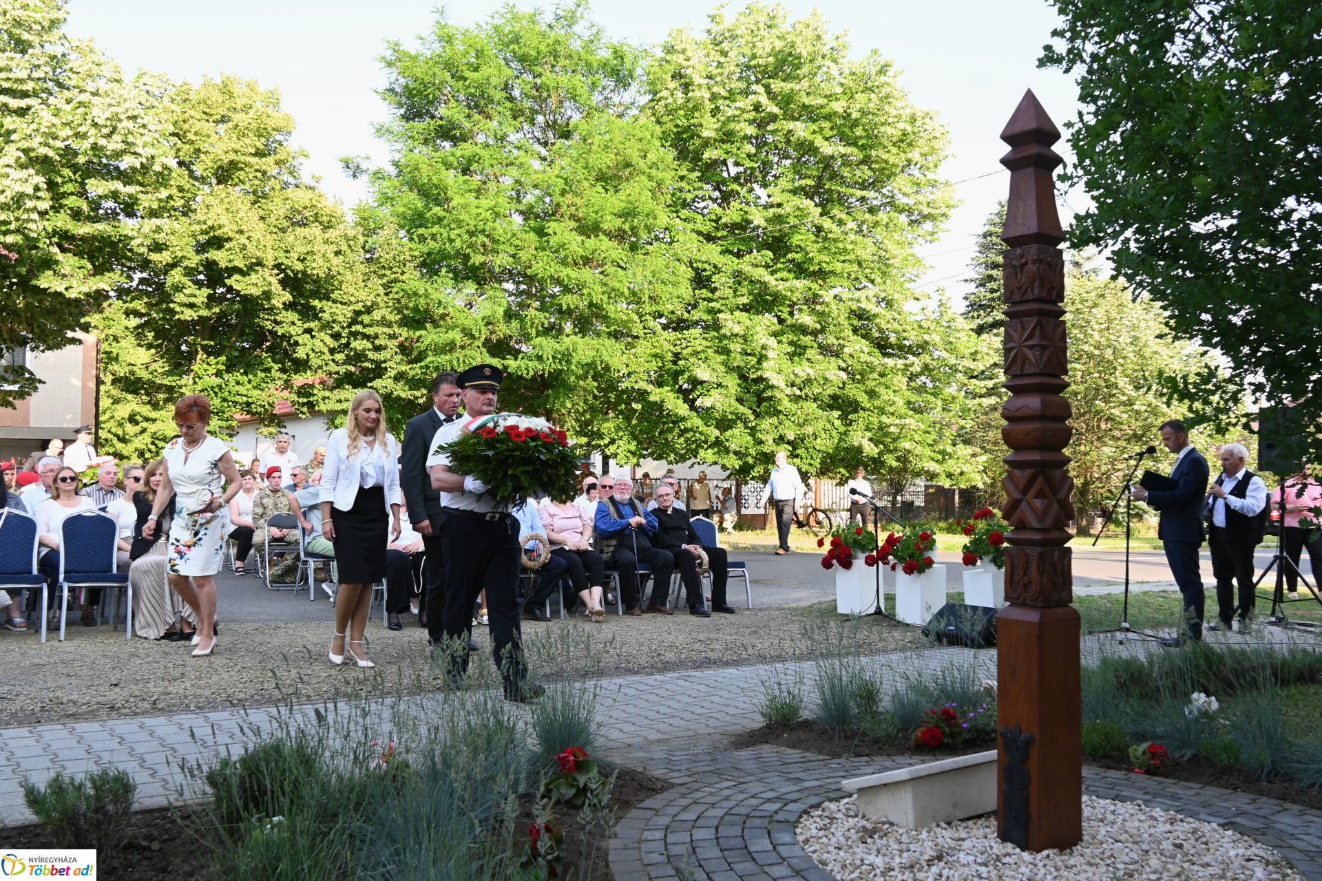 Trianoni megemlékezés Sóstóhegyen 