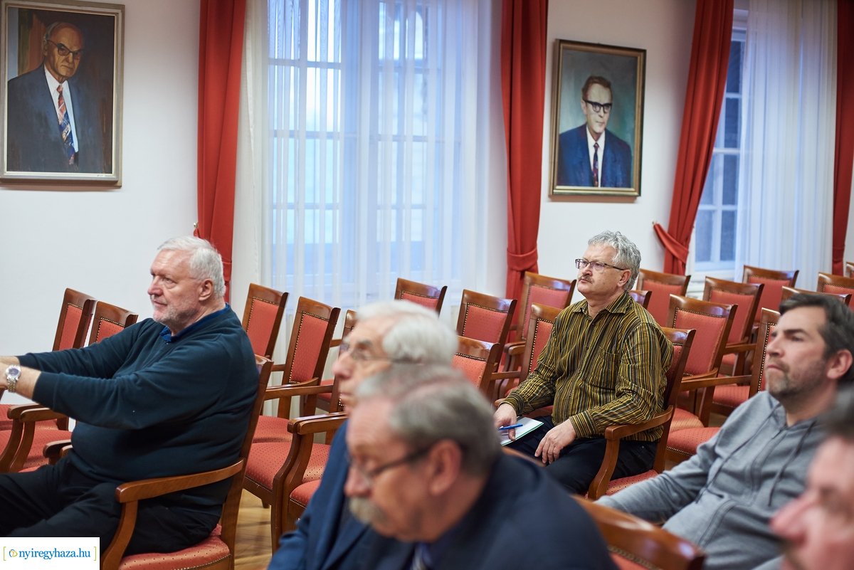 Tudományos szimpózium a múzeumban