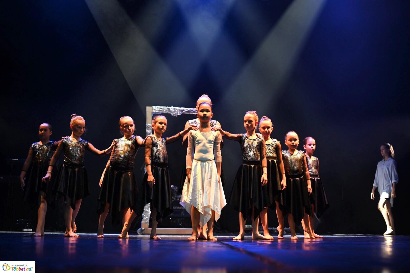 Tükörvilág – Gálaestet tartott a Princess Balettiskola 