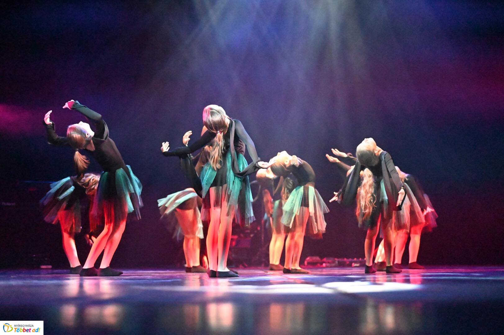 Tükörvilág – Gálaestet tartott a Princess Balettiskola 