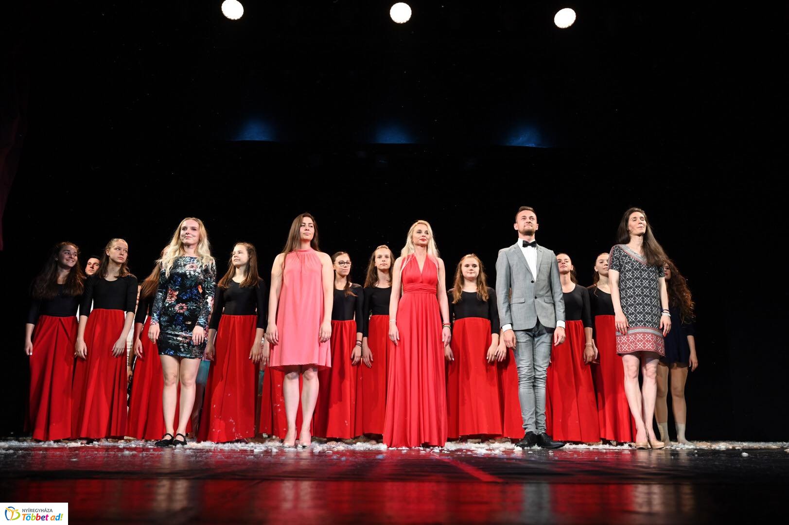 Tükörvilág – Gálaestet tartott a Princess Balettiskola 