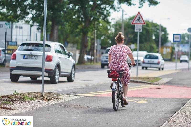 Tünde utcai átadó
