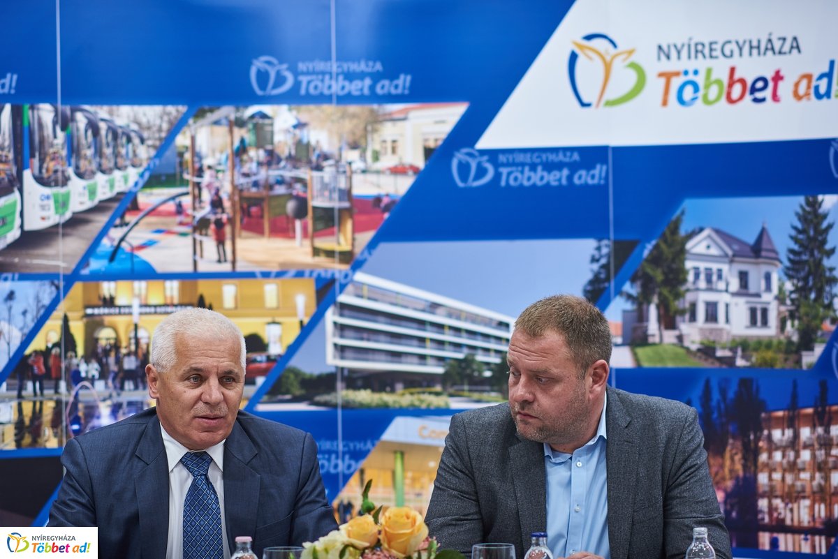 Turisztikai sajtótájékoztató a Bencs Villában