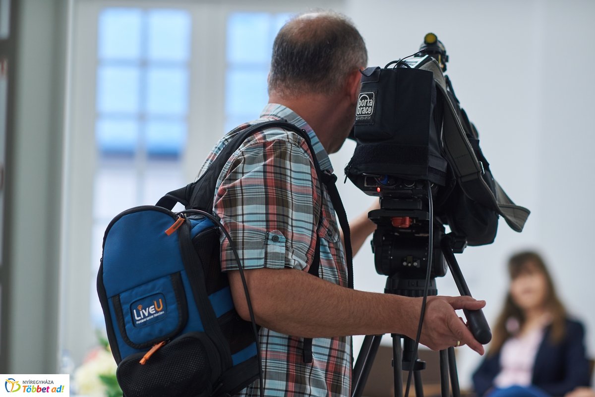 Turisztikai sajtótájékoztató a Bencs Villában