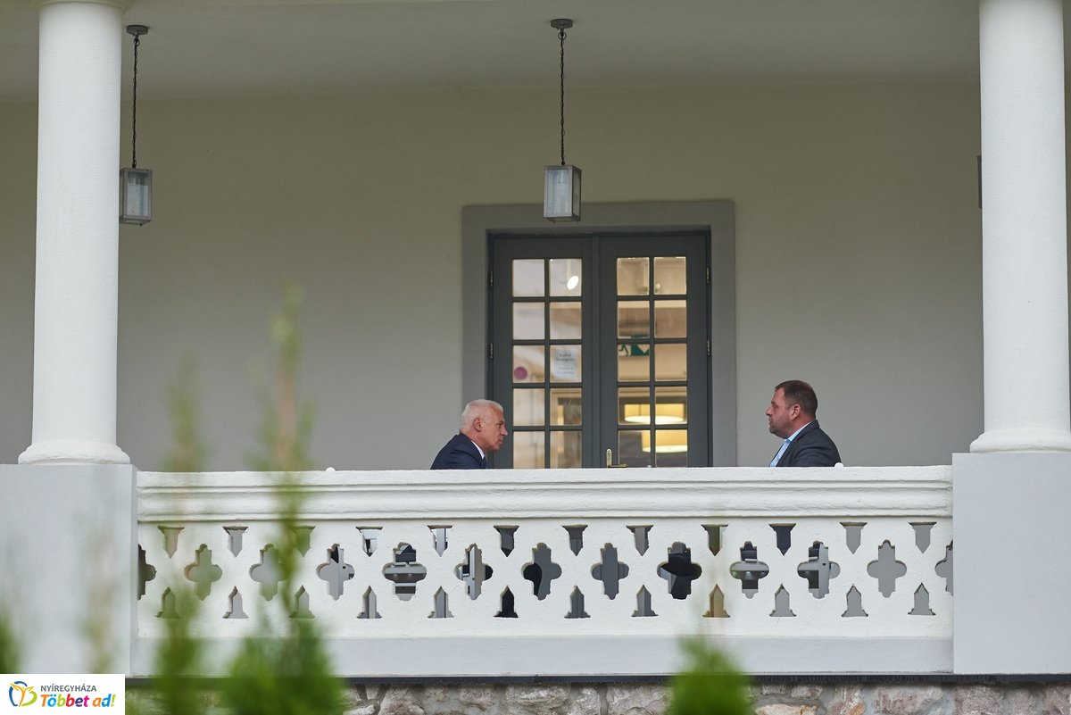 Turisztikai sajtótájékoztató a Bencs Villában