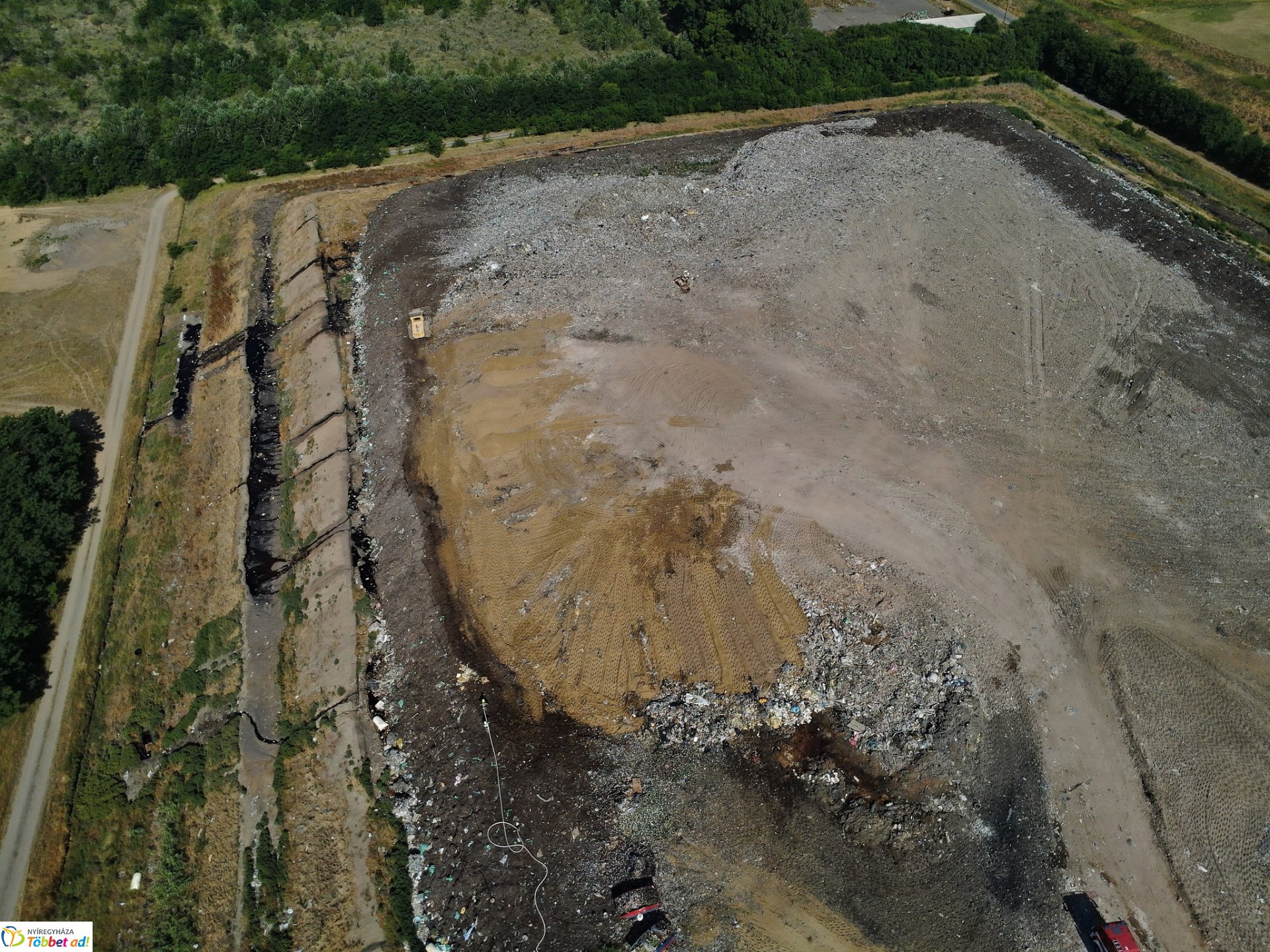 Tűz a szeméttelepen