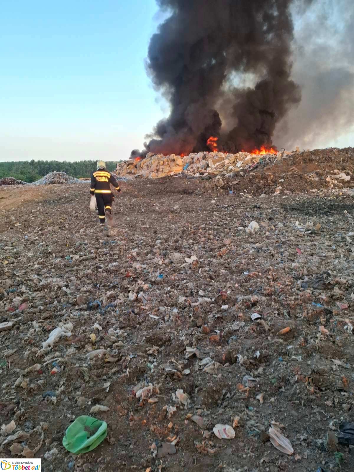 Tűz a szeméttelepen