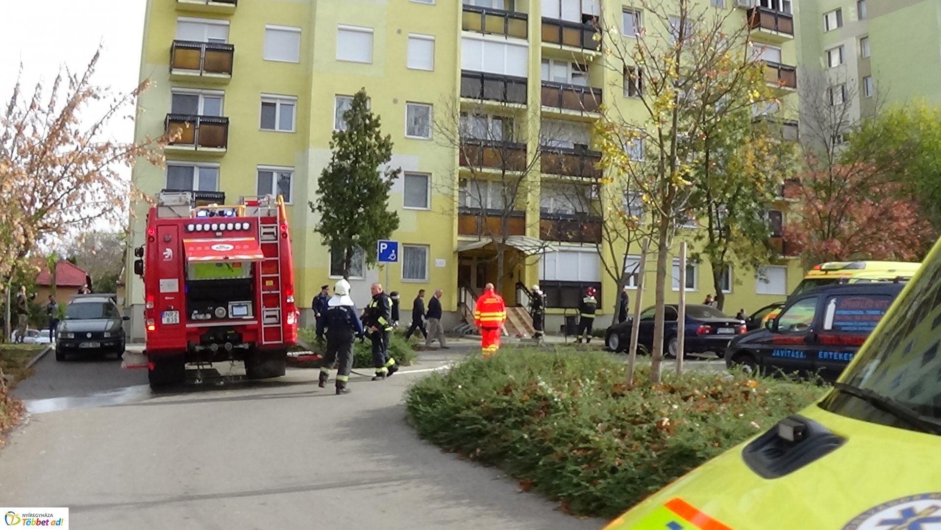 Tűz ütött ki egy Toldi úti társasház erkélyén