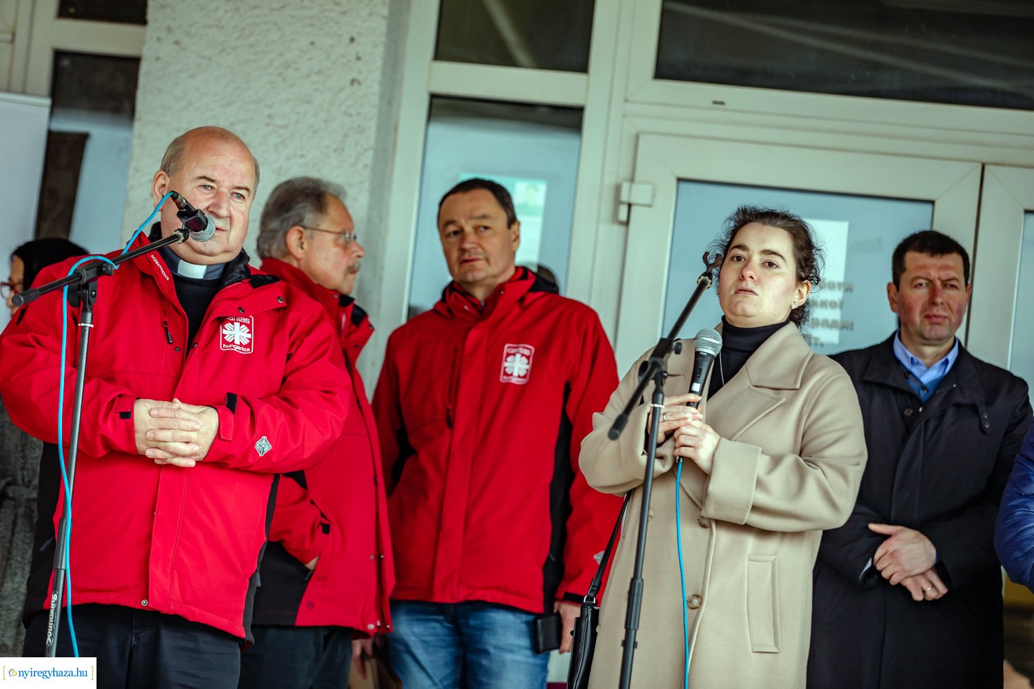 Tűzoltóautókat adományozott a Katolikus Karitász kárpátaljai településeknek 