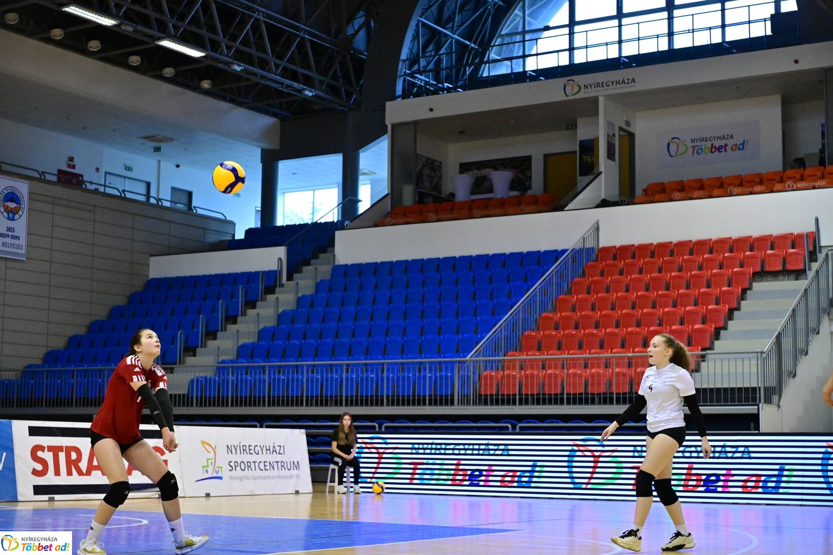 U15 leány röplabda az Arénában 2025 májusában