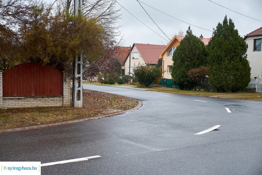 Új aszfaltút a Muskotály utcán