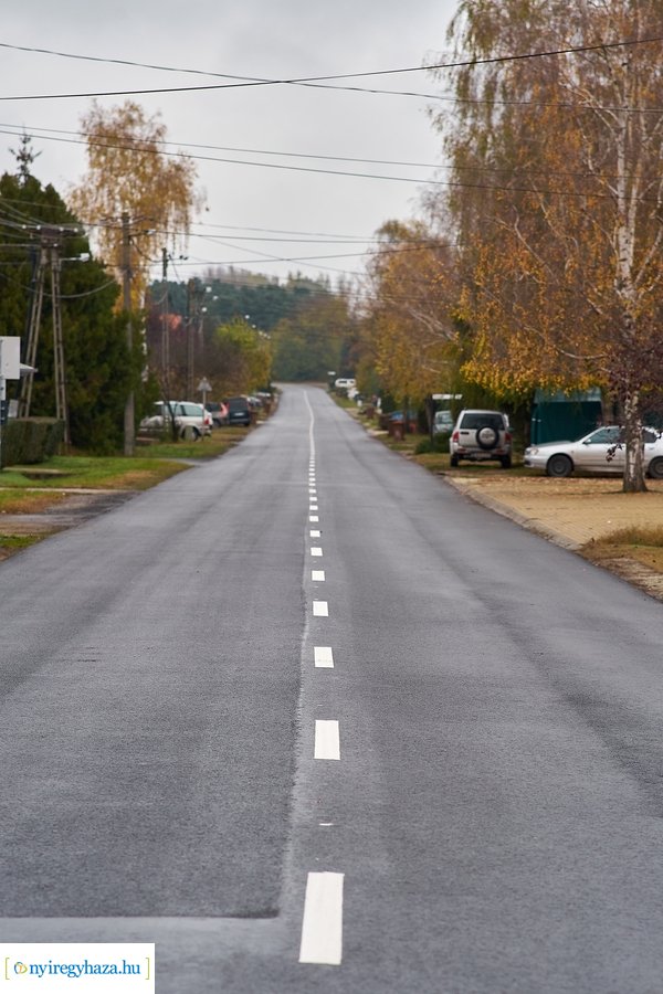 Új aszfaltút a Muskotály utcán