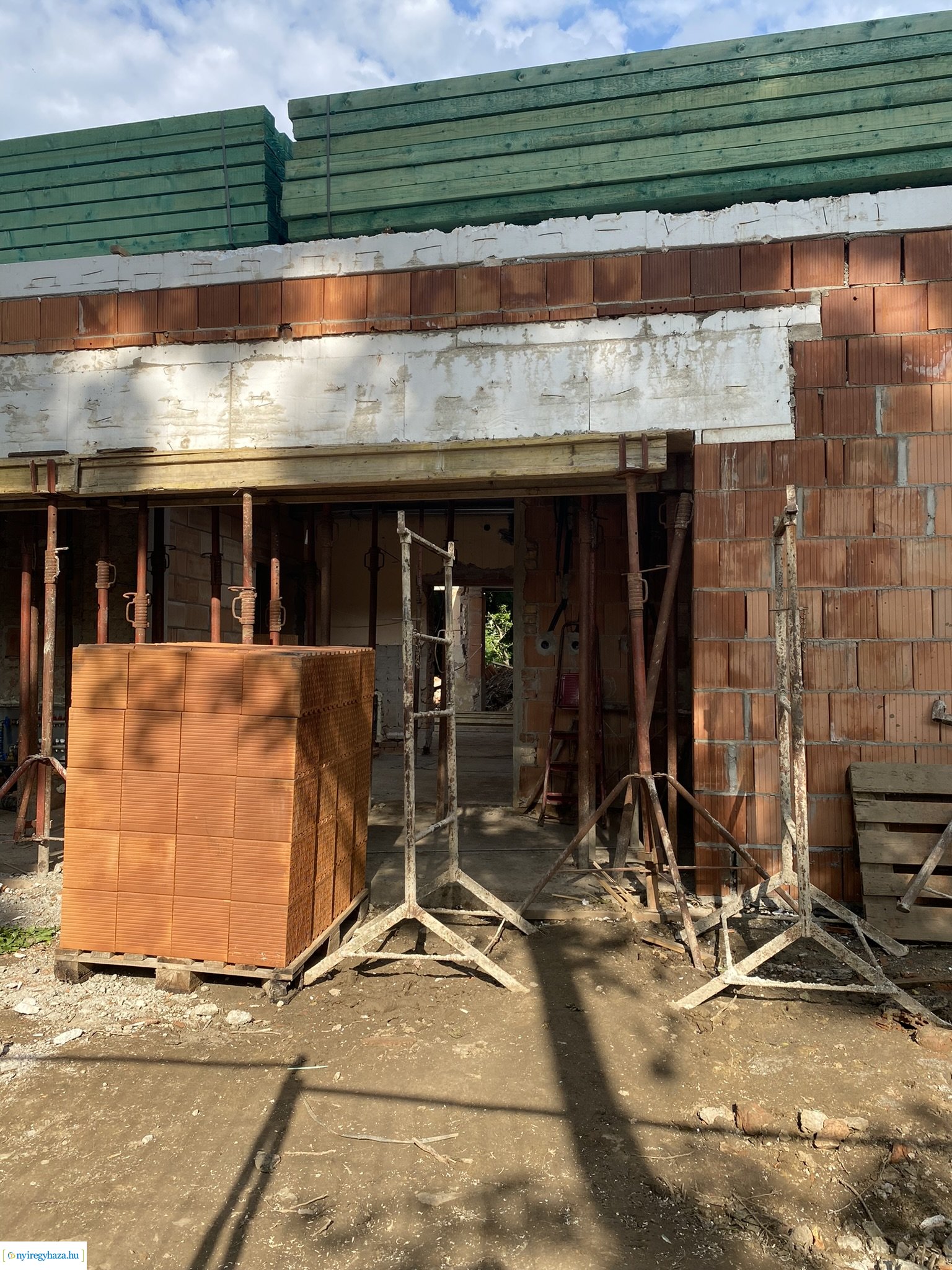 Új bölcsődei férőhelyek kialakítása Nyíregyházán