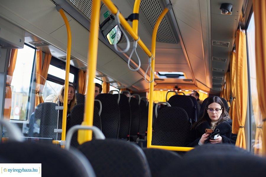 Új autóbusz bemutató Nyíregyházán