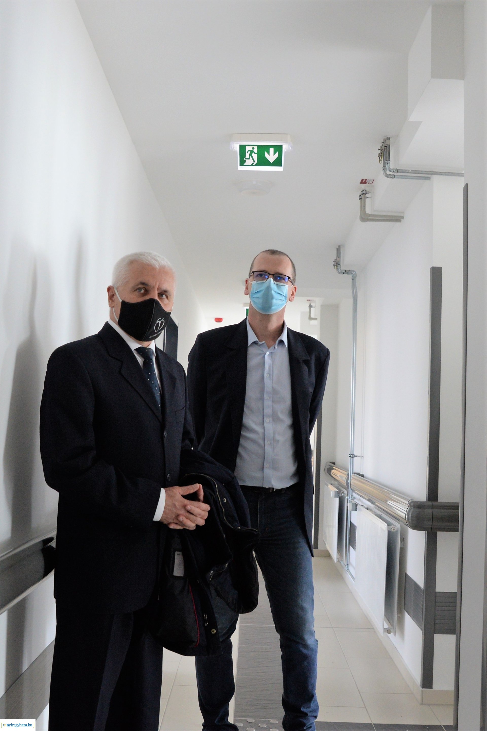 Új egészségügyi centrum bejárás a Tokaji úton