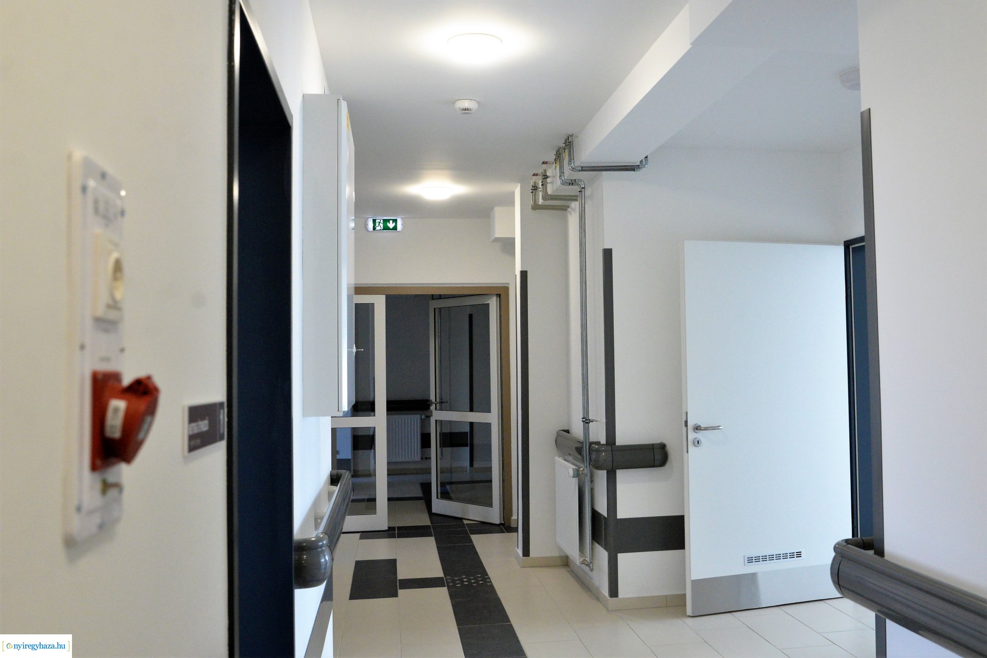 Új egészségügyi centrum bejárás a Tokaji úton