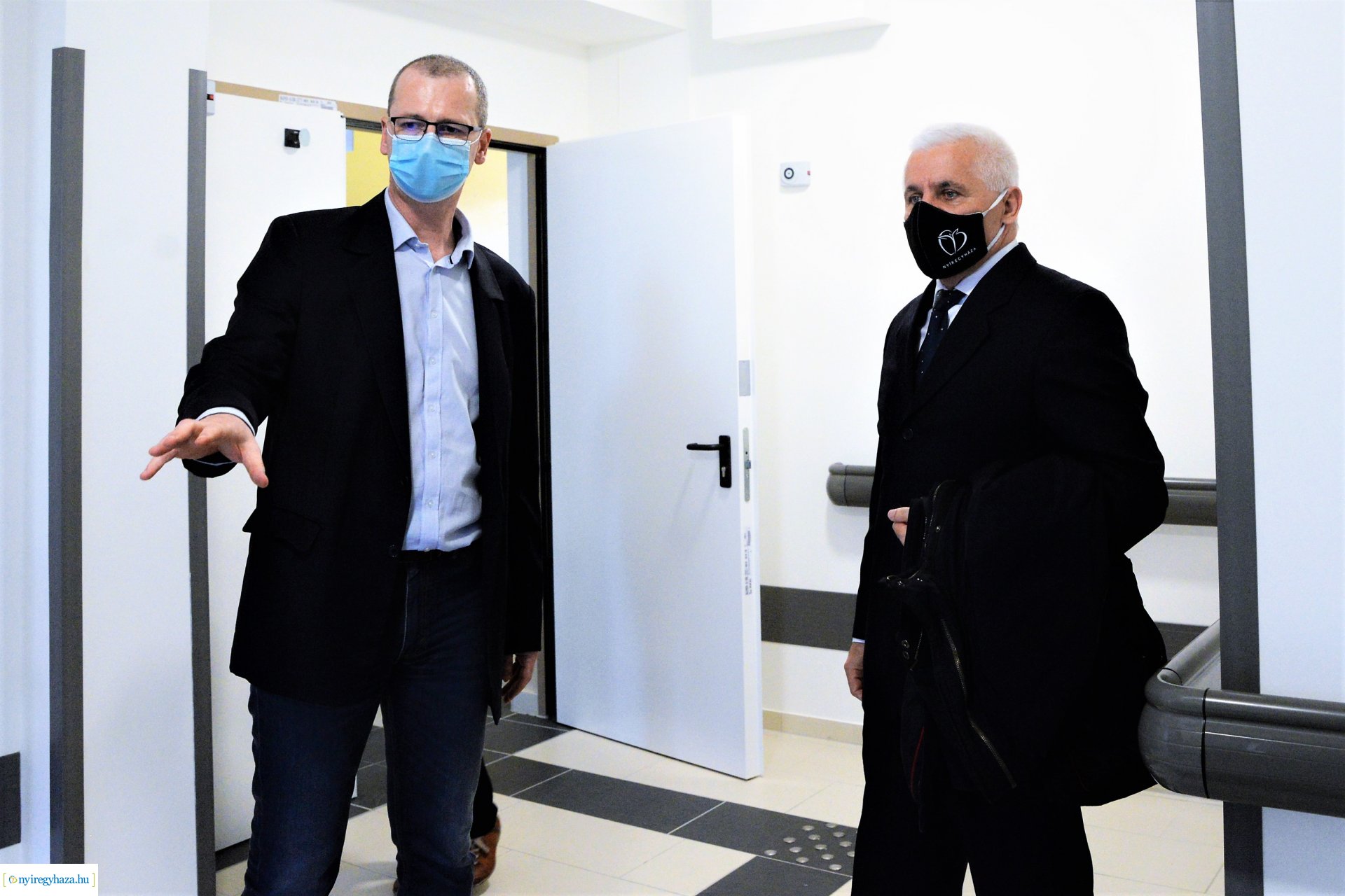 Új egészségügyi centrum bejárás a Tokaji úton