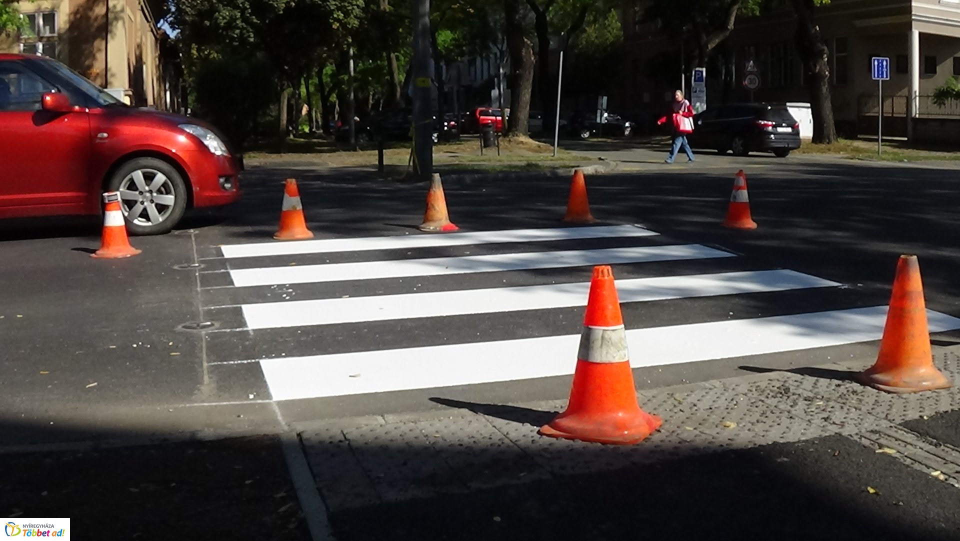 Új festést kapnak a a Bethlen Gábor utcán a zebrák