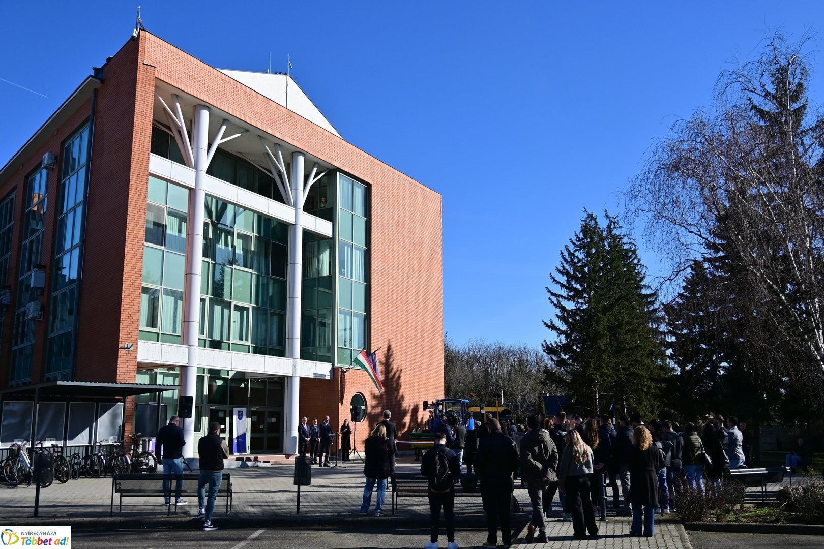 Új gépek átadása a Nyíregyházi Egyetemen - 2026