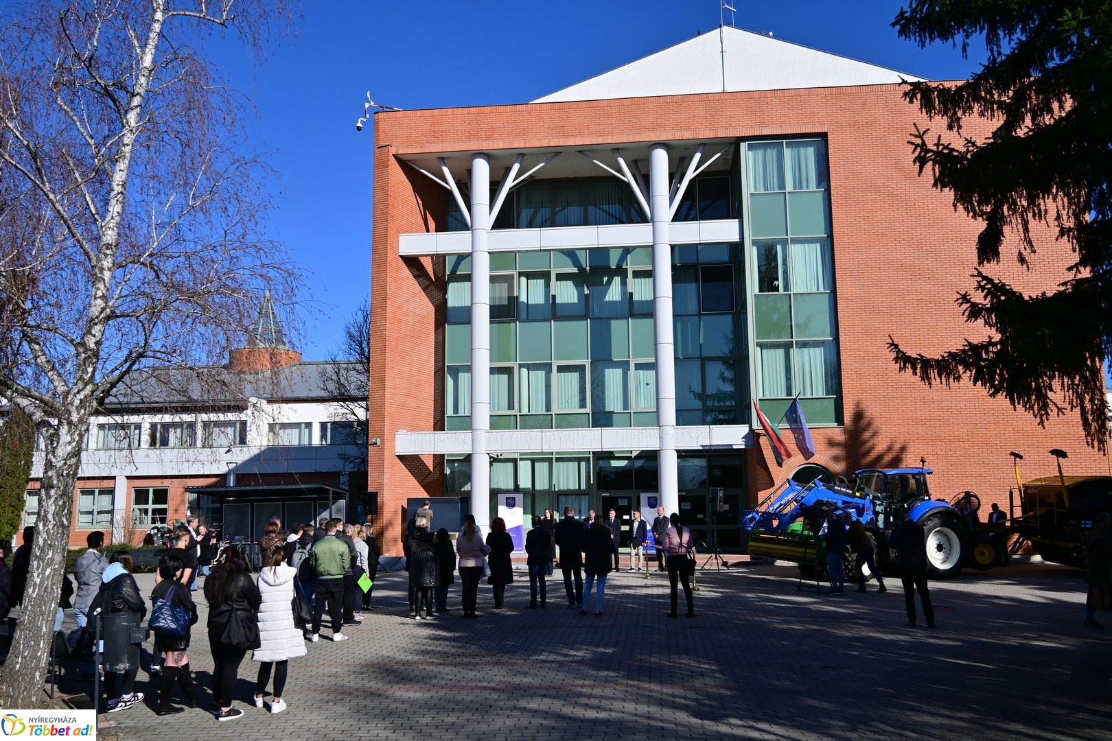 Új gépek átadása a Nyíregyházi Egyetemen - 2026