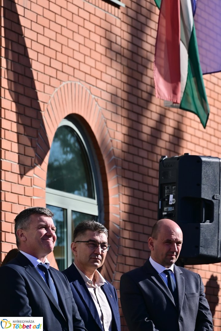 Új gépek átadása a Nyíregyházi Egyetemen - 2026