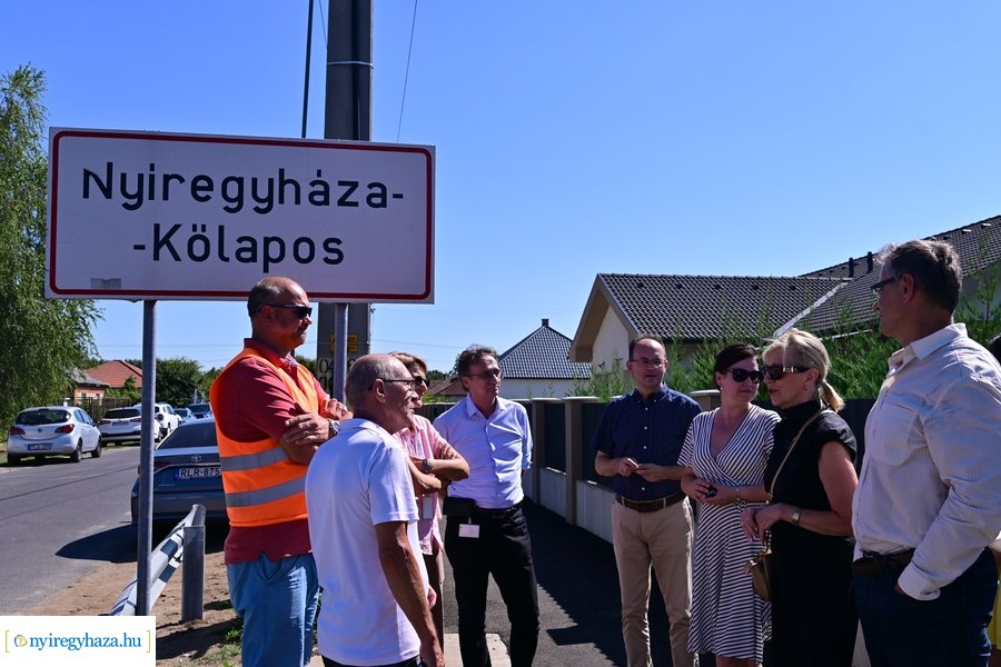 Új gyalogátkelőhely Kőlaposon