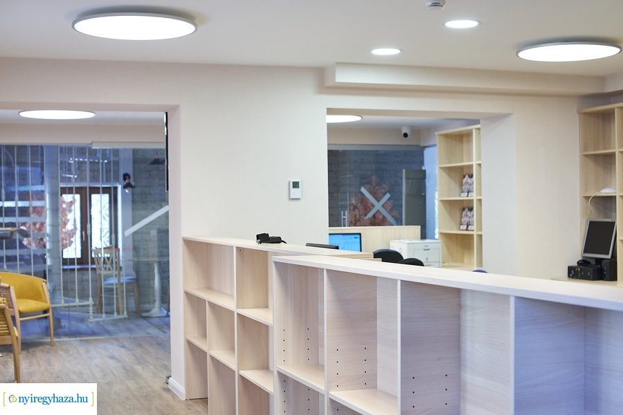 Új helyen a szinházi jegyiroda