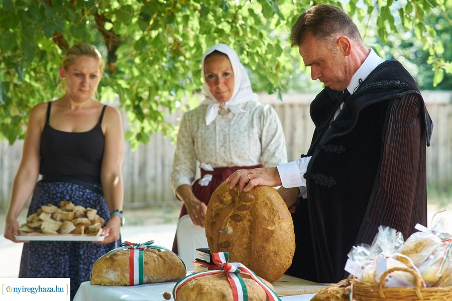 Új kenyér szentelése a múzeumfaluban 2022