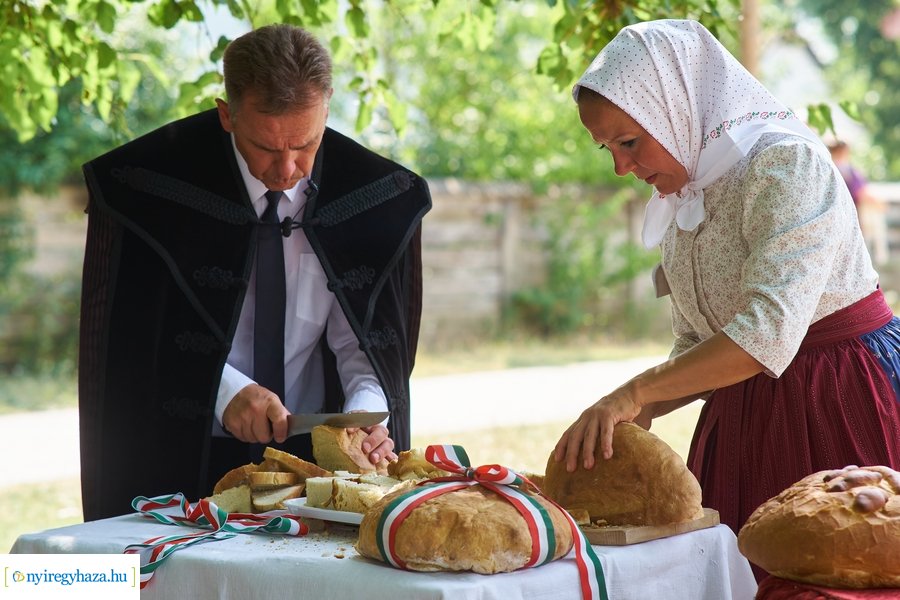 Új kenyér szentelése a múzeumfaluban 2022