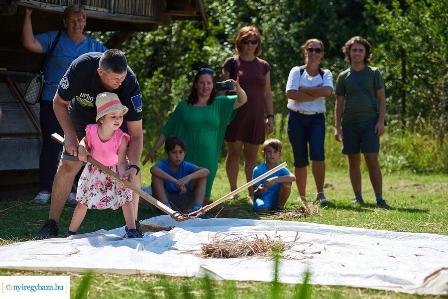 Új kenyér ünnepe a Sóstói Múzeumfaluban 2020