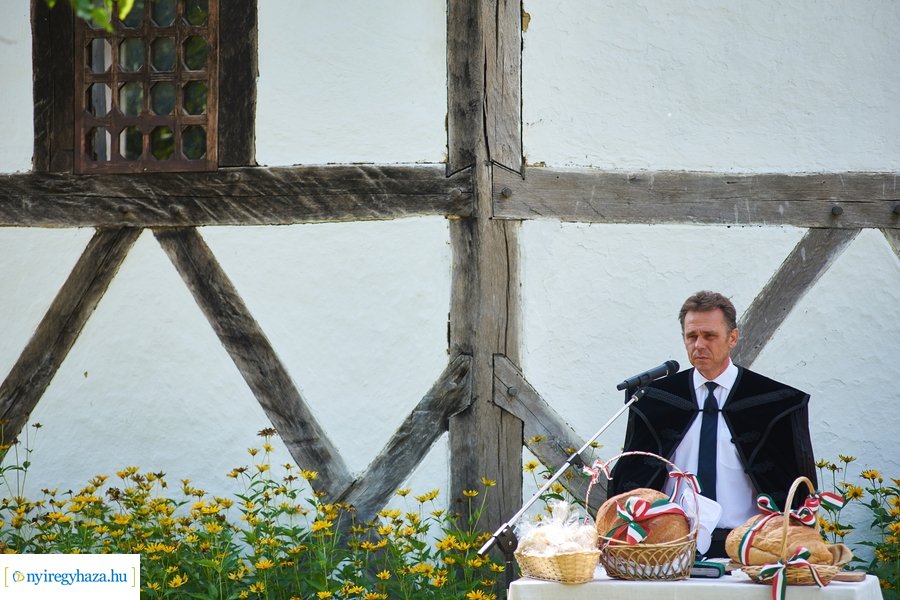 Új kenyér ünnepe a Sóstói Múzeumfaluban 2020