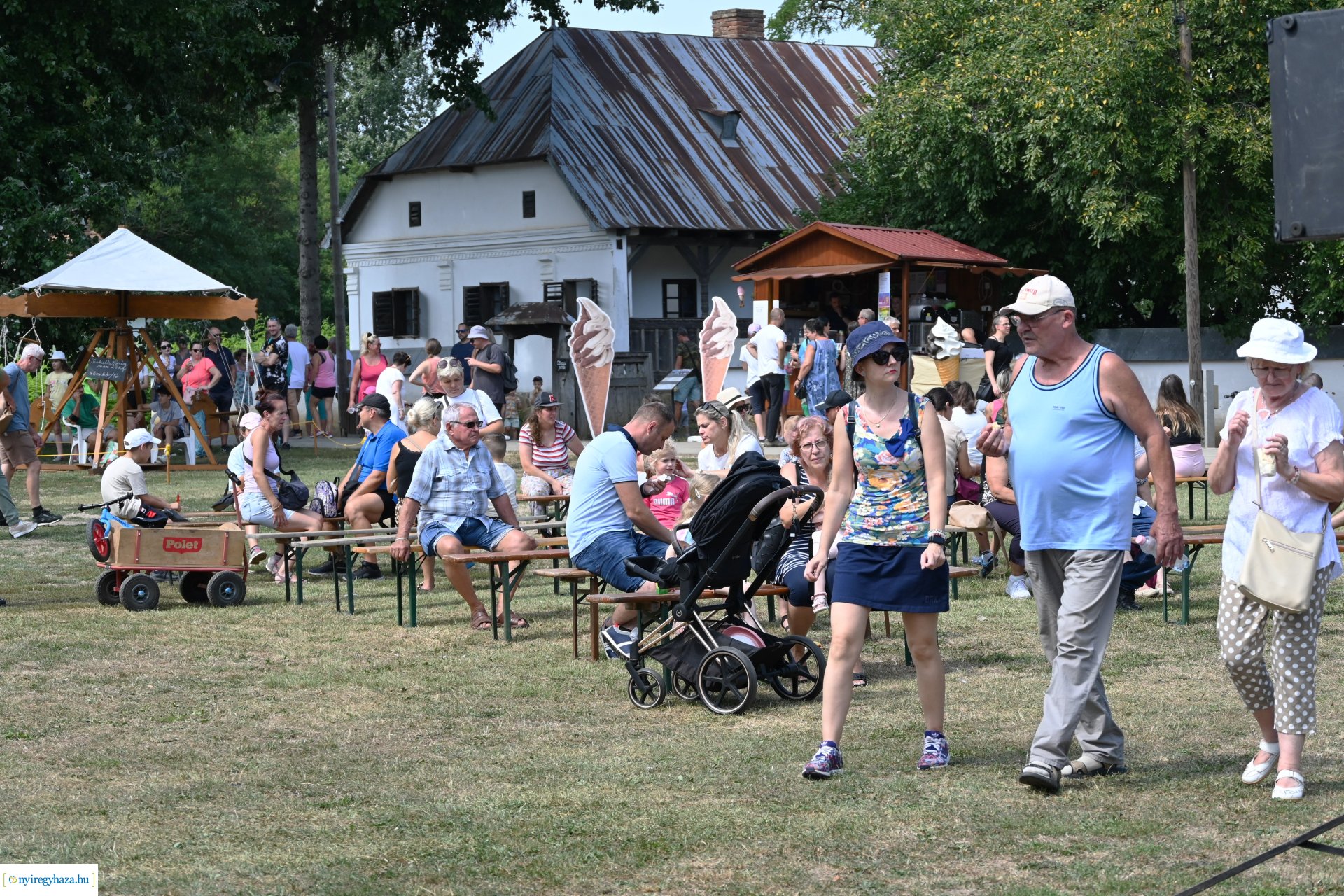 Új kenyér ünnepe a Sóstói Múzeumfaluban