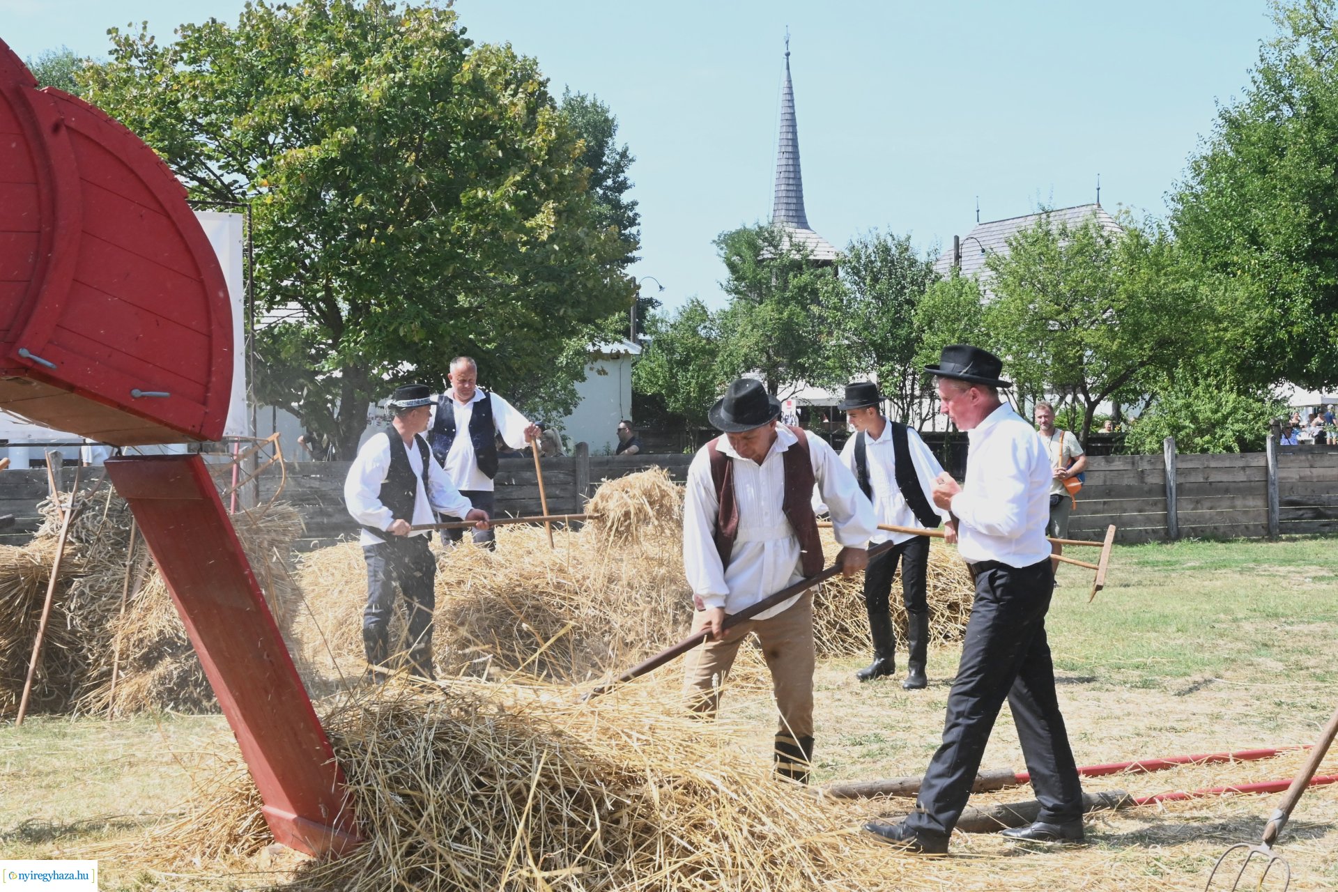 Új kenyér ünnepe a Sóstói Múzeumfaluban