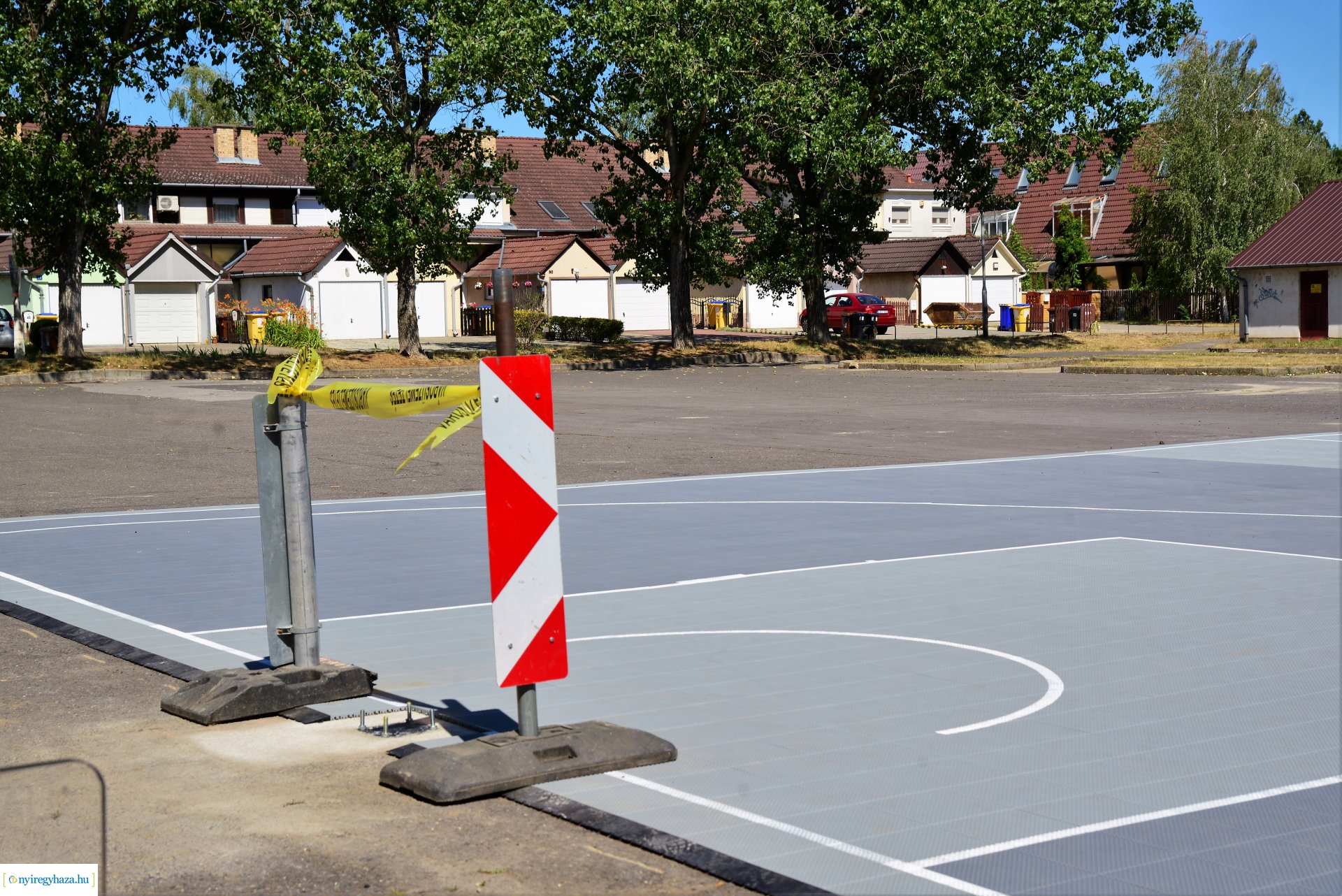 Új kosárlabda pálya épült a Törpe utcán