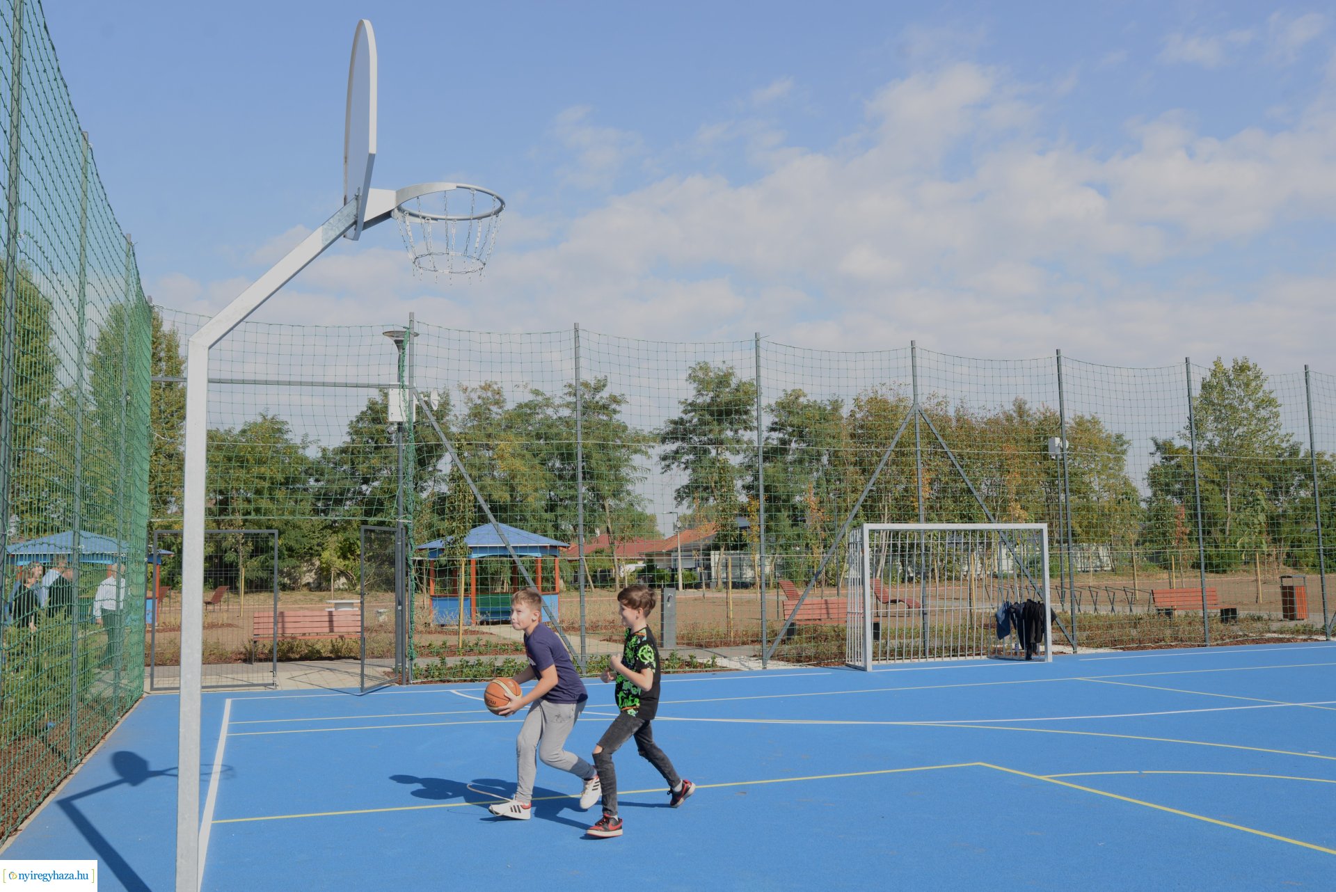 Új közösségi teret alakítottak ki a Kertvárosban