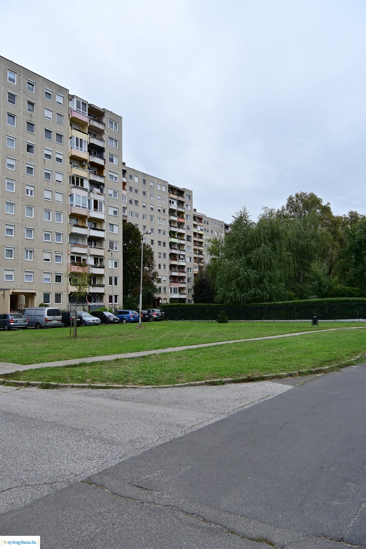 Új parkoló kialakítása Örökösföldön